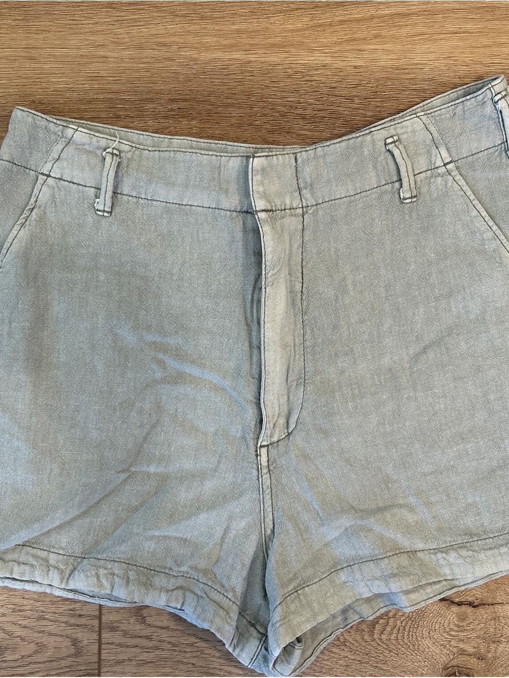 Abercrombie & Fitch Sage Green Linen Shorts